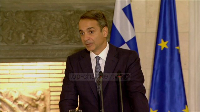 Kërcënimi i Turqisë me refugjatët, do të lejojë fluksin drejt Greqisë, Athina i kërkon ndihmë NATO-s