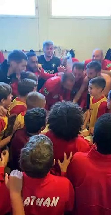 Coupe de France : scène de joie dans les vestiaires de l'AS Montigny-lès-Metz, qualifiée pour le 6e tour