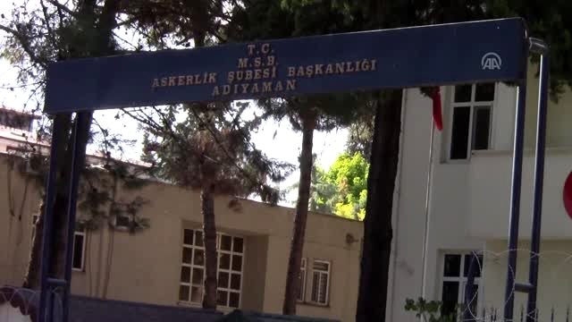 Muhtarlardan Barış Pınarı Harekatı'na katılmak için dilekçe