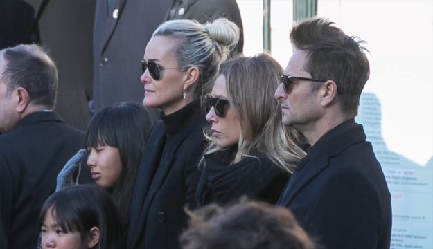 Laeticia Hallyday, la veuve de Johnny, joue l’apaisement envers David et Laura