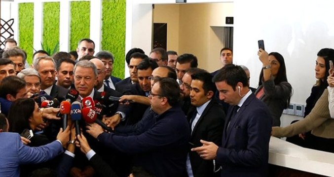 Son dakika: Bakan Hulusi Akar: Bölgemizde tek DEAŞ hapishanesi var. Gittiğimizde YPG'liler tarafından boşaltıldığını gördük