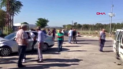 Osmaniye hafif ticari araçla otomobil çarpıştı 1'i çocuk 2 yaralı