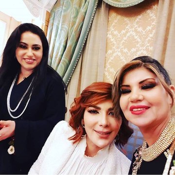رد غريب من أصالة على تعليق عفوي من الإعلامي مصطفى الأغا بجلسة ودية
