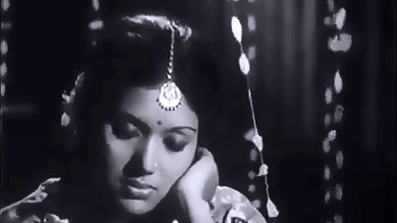 আমি তোমার বধূ তুমি আমার স্বামী,  ছায়াছবি- আরাধন...