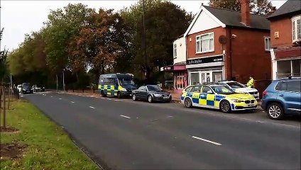 Murder squad detectives investigate death at Carr House Road