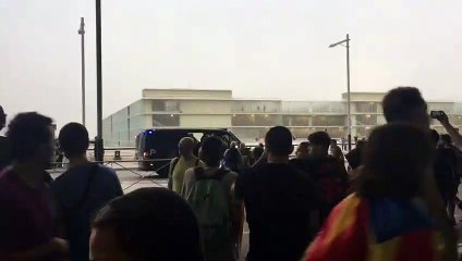 Continuen les càrregues a l'aeroport de Barcelona