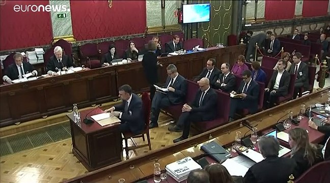 Espagne : lourdes peines de prison pour neuf responsables catalans