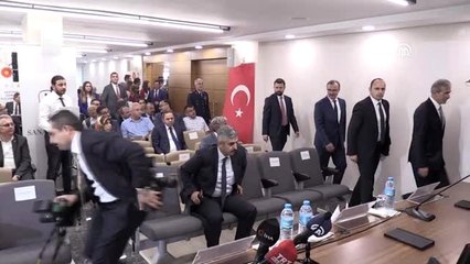 İsmail Demir: "Mevcut olmayan bir teknolojiyle ilgili fikriniz varsa, kolları sıvayın ve işe...