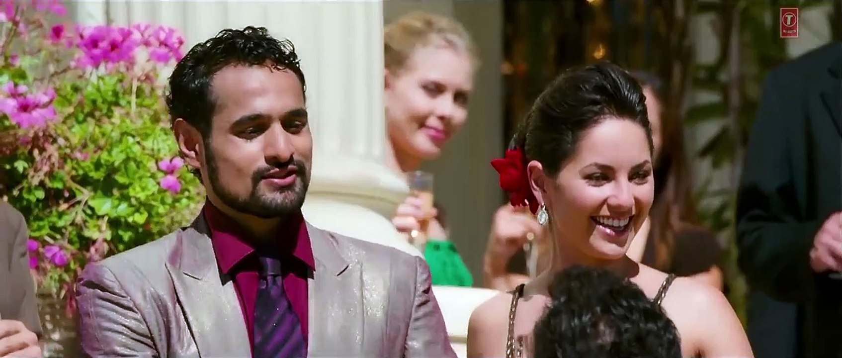 Dil Kyun Yeh Mera Shor Kare Full Song (HD) | Kites  Hrithik Roshan, Bárbara Mori