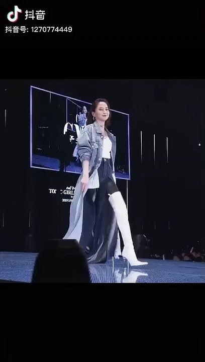 国外学士学历认证Q微29304199英属哥伦比亚大学文凭〈UBC毕业证成绩单〉留信认证/买加拿大英属哥伦比亚大学毕业证成绩单offer使馆认证(回国人员证明)University of British Columbia