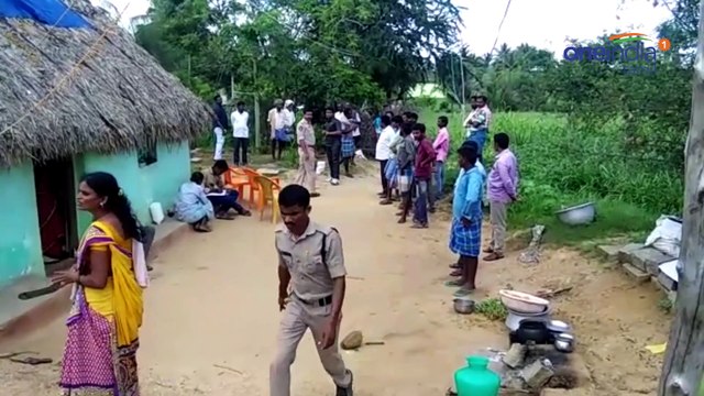 Chittoor Honour Killing : மகளை எரித்து கொன்ற பெற்றோர்.. ஆந்திராவில் ஒரு ஆணவக்கொலை..வீடியோ