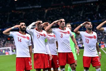 France-Turquie : un nouveau salut militaire polémique