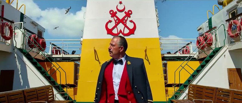 Karakomik Filmler 2Arada - Kaçamak Fragman