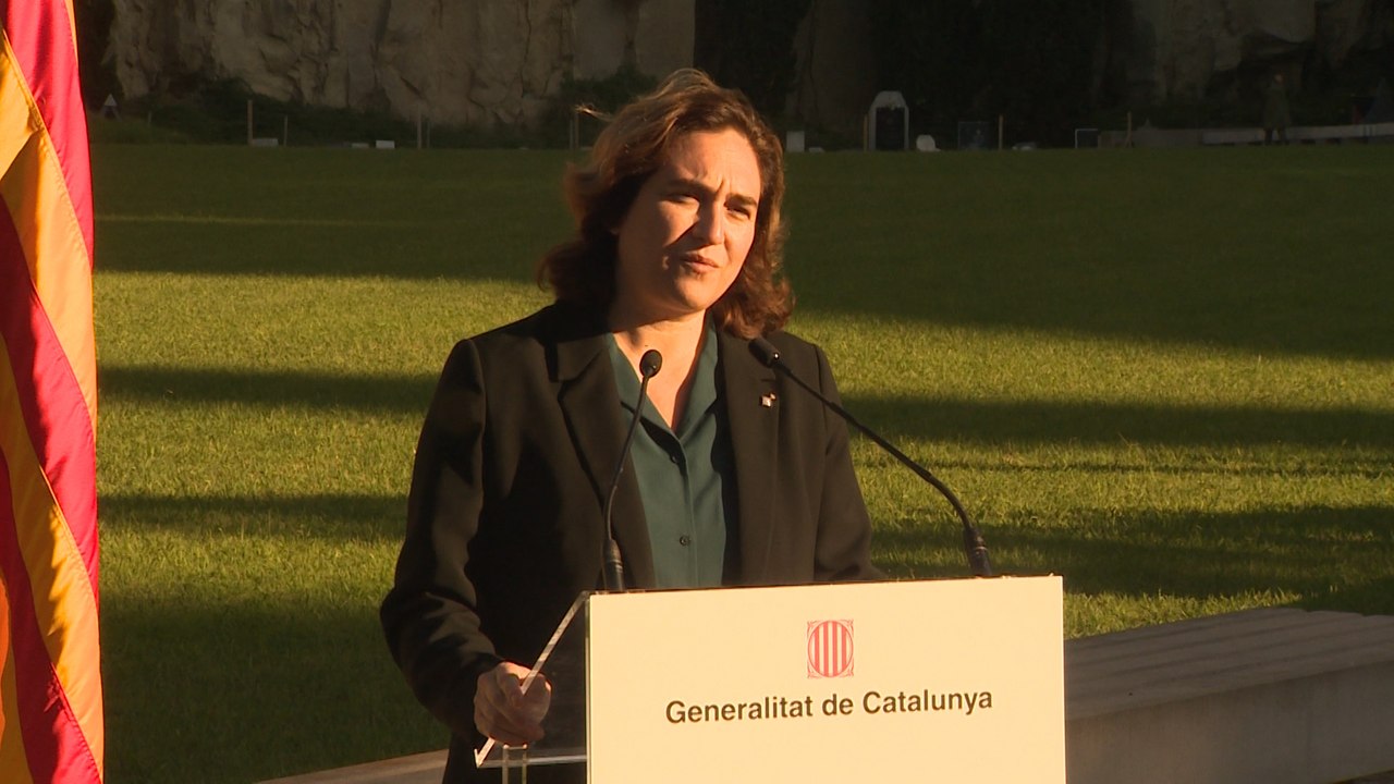 Colau exige a Sánchez "humanidad y empatía" con Catalunya