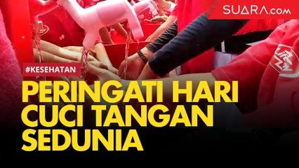 Descargar video: Tanamkan Sejak Dini pada Anak, Siswa-siswa SD Peringati Hari Cuci Tangan Sedunia 2019