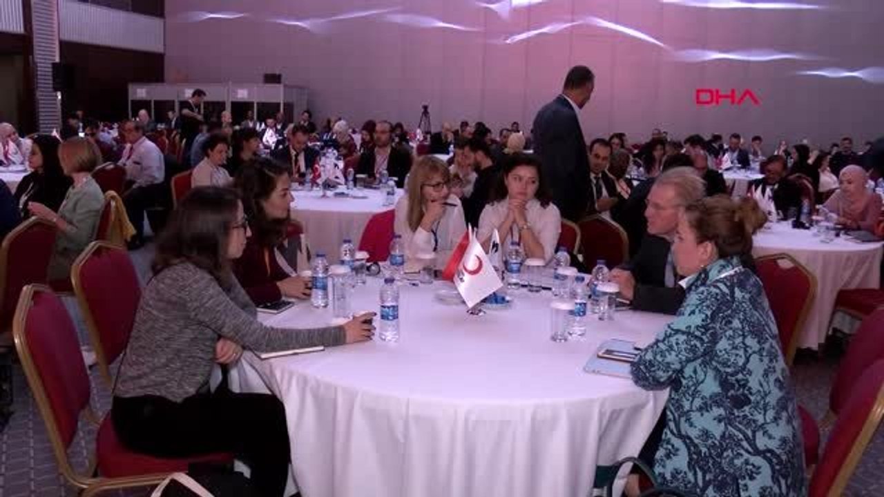 Kızılay başkanı kınık: 50 bin insana yardım edebileceğimiz bir kapasite hazırlığı yaptık