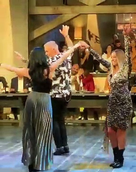 Πάολα - Μελίνα Ασλανίδου: Θα πάθουμε πλάκα με το καυτό τσιφτετέλι τους  στο «Στην υγειά μας»