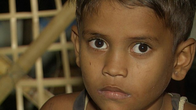 Bangladesh imposes more restrictions on Rohingya refugees