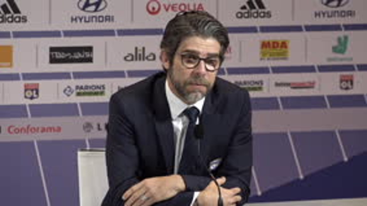OL - Avec Garcia, Juninho veut régler le problème des "fuites dans le vestiaire"