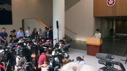 Líder de Hong Kong critica políticos americanos