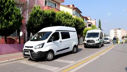 Evde patlama: 2 ölü, 1 yaralı