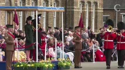Kate et William font sensation en arrivant en tuk tuk à leur première soirée officielle