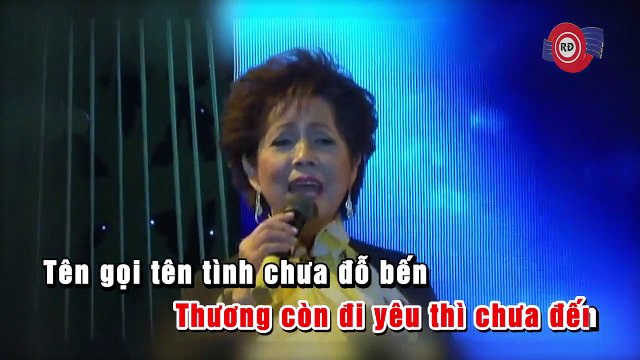 Ai Cho Tôi Tình Yêu (Karaoke) - Phương Dung