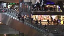 You're Probably Riding Escalators Incorrectly, According To Escalator Manufacturers