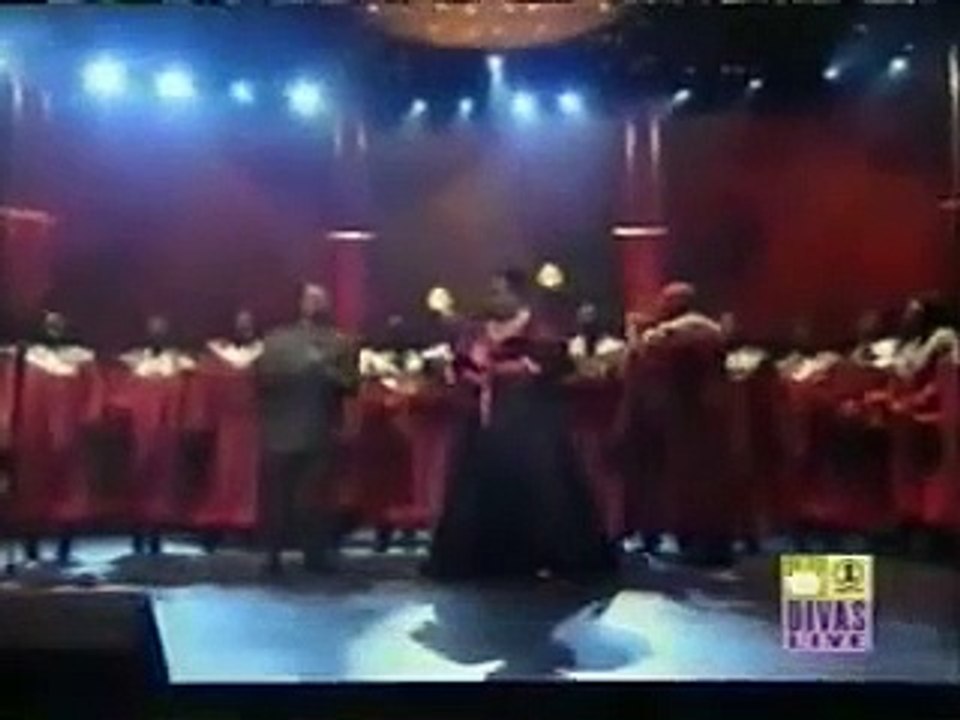 Aretha FRANKLIN-  Precious Memories featuring Bishop Paul Morton