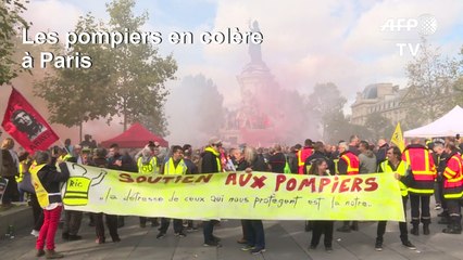 Les pompiers en colère manifestent à Paris