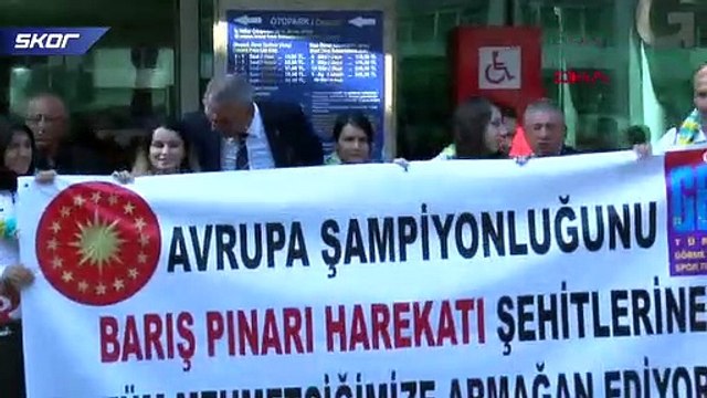Avrupa Şampiyonu Golbol Kadın Milli Takımı yurda döndü