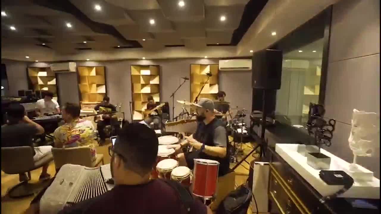 Kauan, da dupla com Matheus, monta estúdio e quer buscar novas vozes em São Paulo