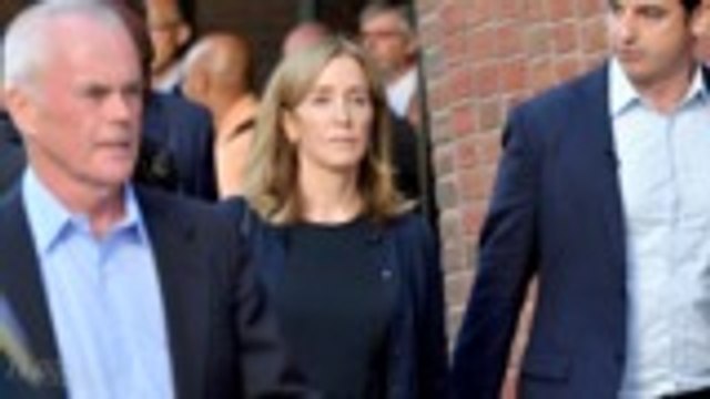 Felicity Huffman Reports to Federal Correctional Institution in Dublin to Serve Sentence | THR News
