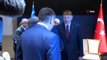 - Cumhurbaşkanı Erdoğan, Özbekistan Cumhurbaşkanı Mirziyoyev ile Görüştü