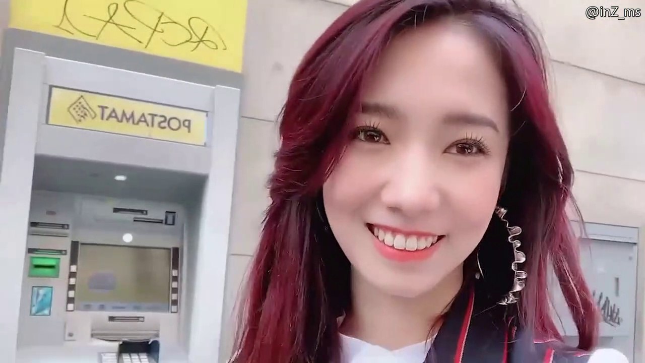 Meiqi Fashion Week Vlog [ENG SUB]
