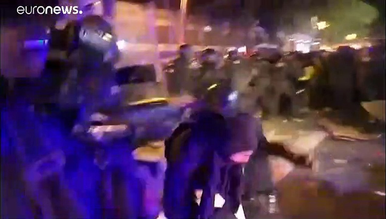 Протесты в Каталонии: десятки арестованы, свыше...