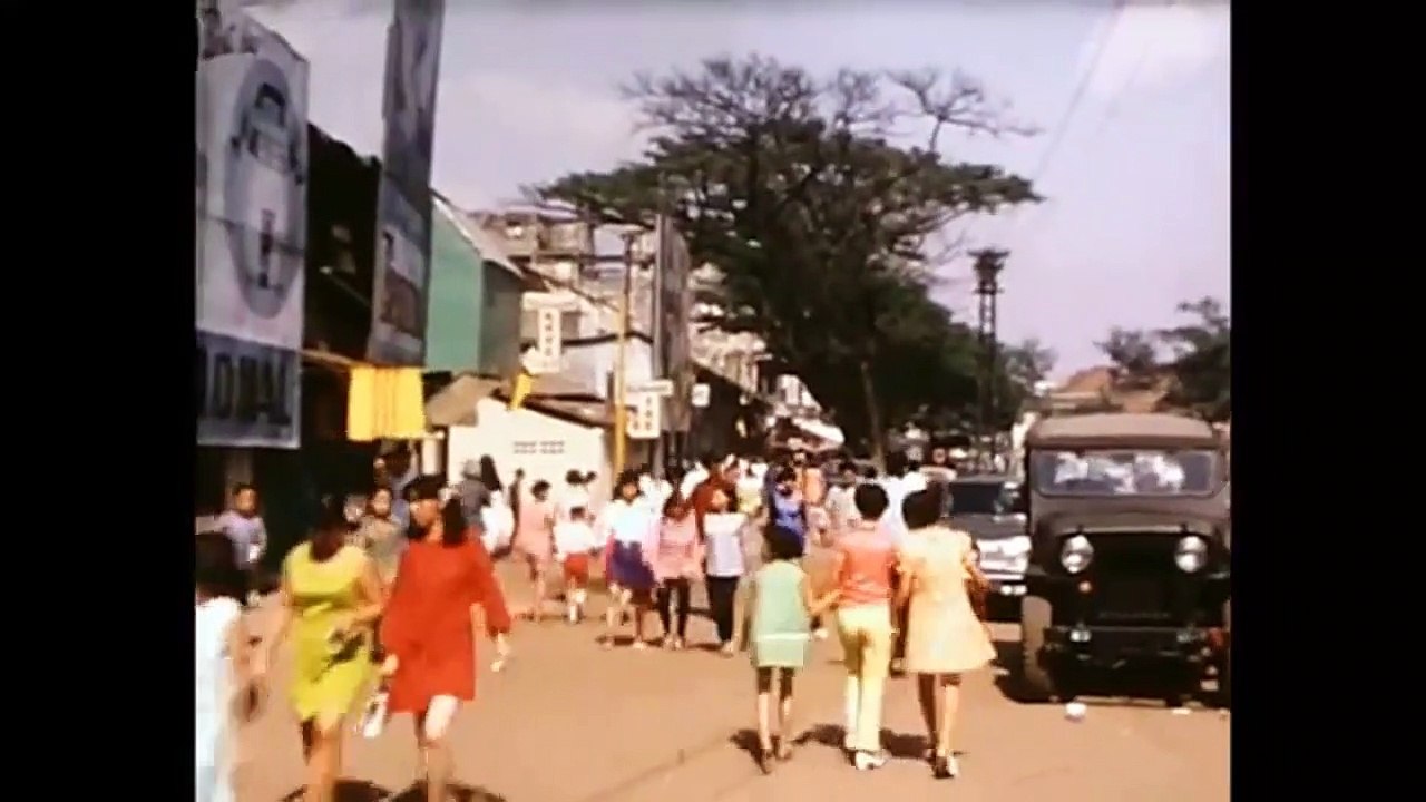 Kẻ ở miền xa - TUẤN VŨ
