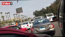 تكدس مرورى بمحيط جامعة القاهرة بسبب زيادة الأحمال