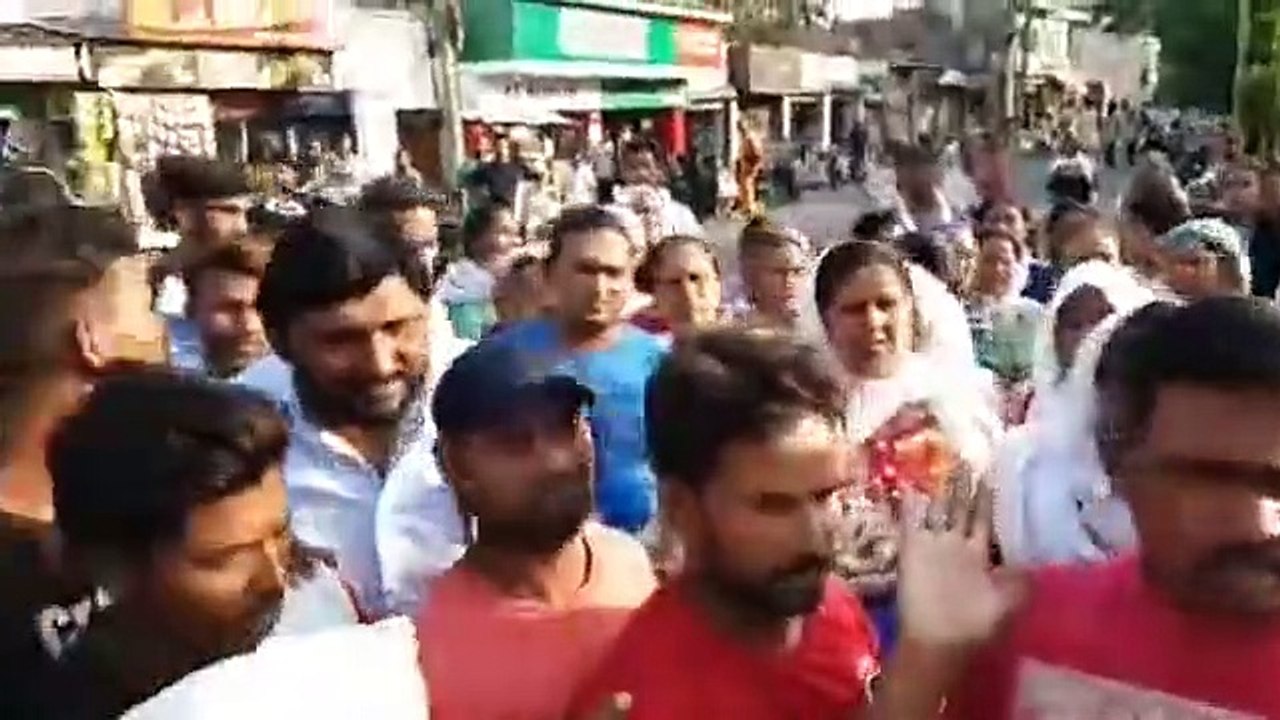 Protest by the family of Sheetal who murdered at Bahu Plaza.