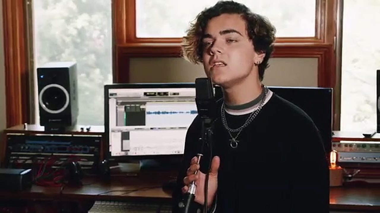 Andmesh - Hanya Rindu (ENGLISH VERSION by Alexander Stewart)-1