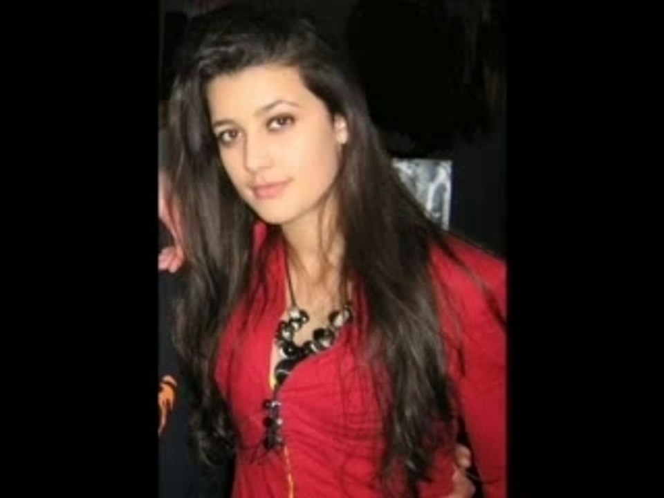 Nelly & Daneca - Zavinagi V Sarceto