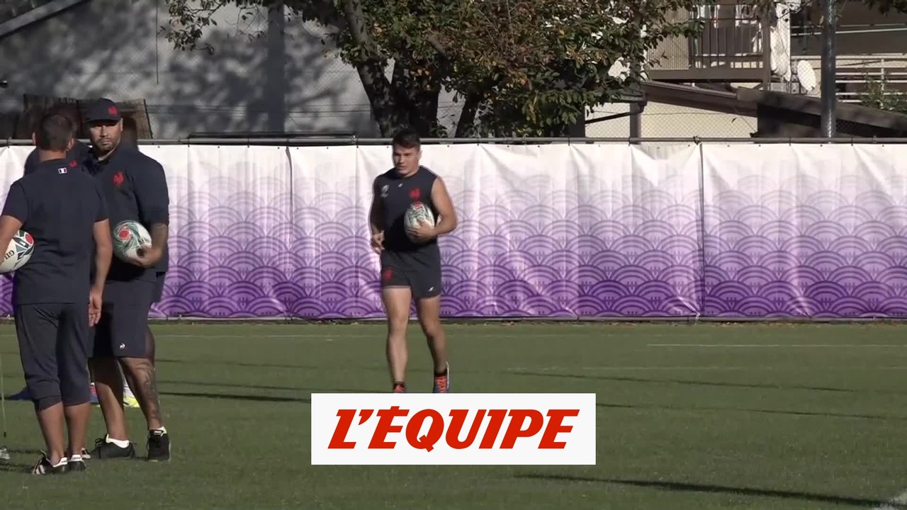 Antoine Dupont à l'entraînement - Rugby - Bleus