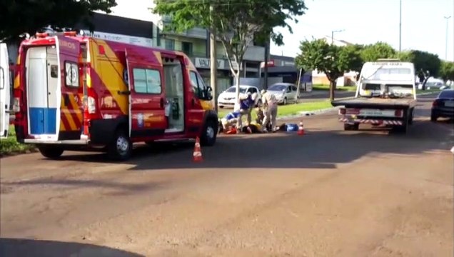 Gestante fica ferida em acidente na Avenida Rocha Pombo