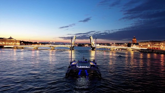 Actus : L'Energy Observer en escale à Dunkerque - 16 Octobre 2019