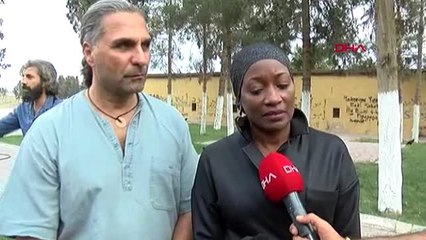 Şanlıurfa abd'li sanatçı della miles, barış pınarı harekatı'na destek için dha muhabirine...