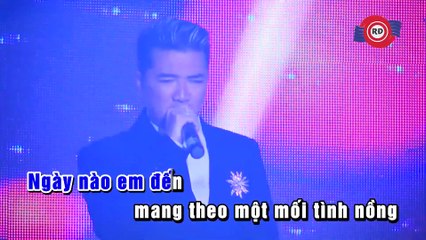 Descargar video: Anh Vẫn Chờ Em Live (Karaoke) - Đàm Vĩnh Hưng