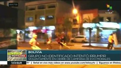 Grupo violento intenta irrumpir en cierre de campaña de Evo Morales