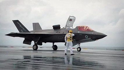 Slow motion F35 take-off from HMS Queen Elizabeth