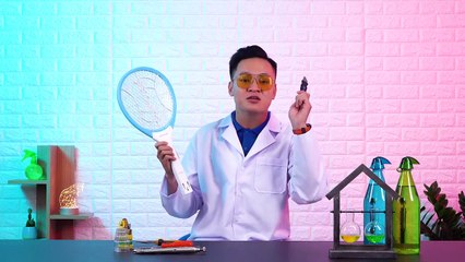 Bên trong vợt bắt muỗi có gì • Bạn biết chưa-