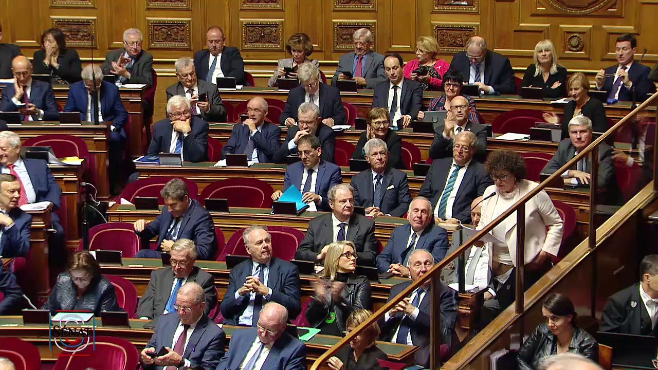 QAG - Jacqueline EUSTACHE-BRINIO : "Pouvez-vous nous dire ce que le gouvernement compte faire pour que soient respectés les principes de notre République laïque et indivisible ?"